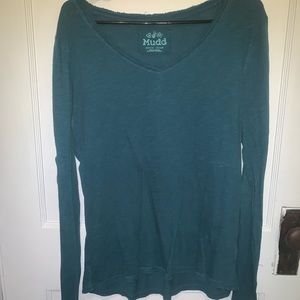 Green/blue long sleeve shirt